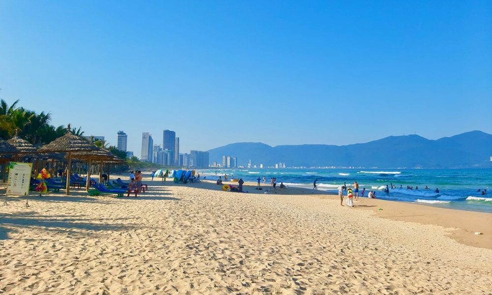 Vietnam Holiday Beach 12 Days