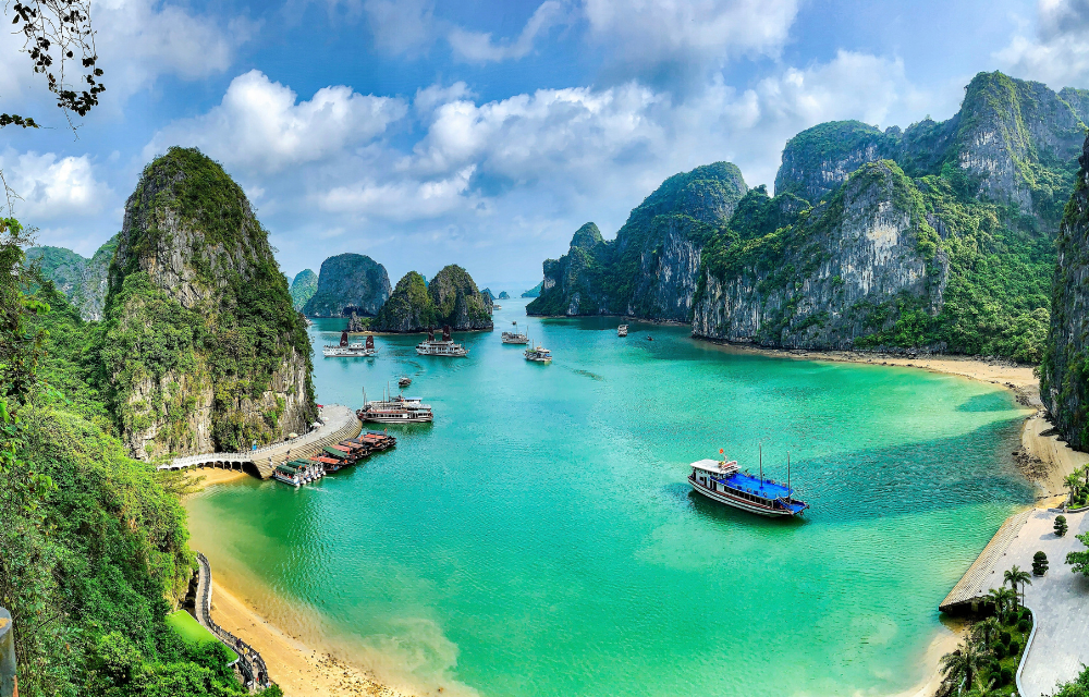 Signature of Vietnam 12 Days